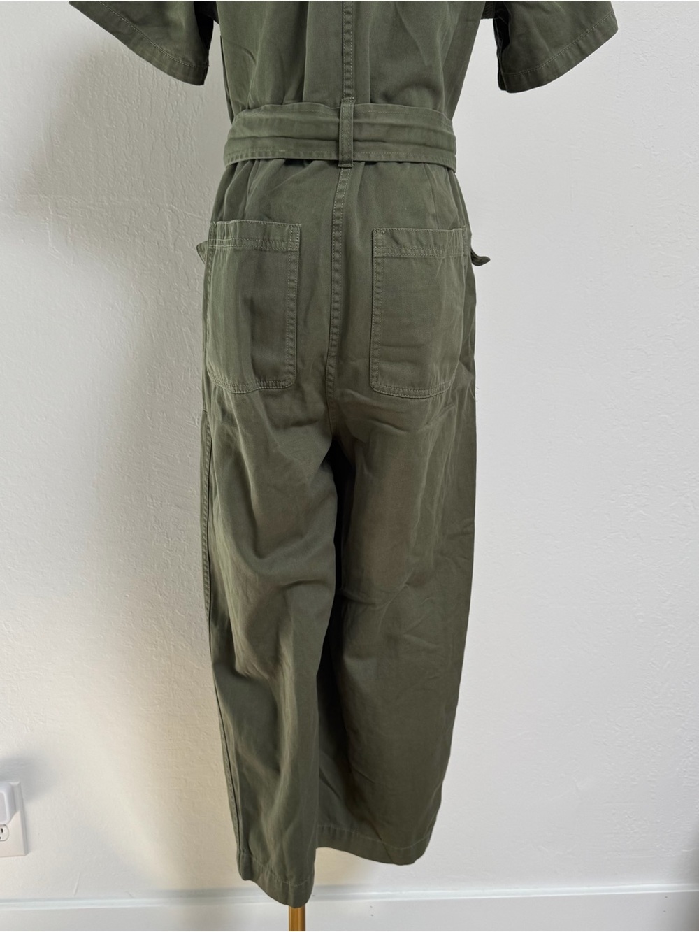 Madewell Utility Short-Sleeve Jumpsuit in Olive Green (Petite S) - Picture 12 of 14